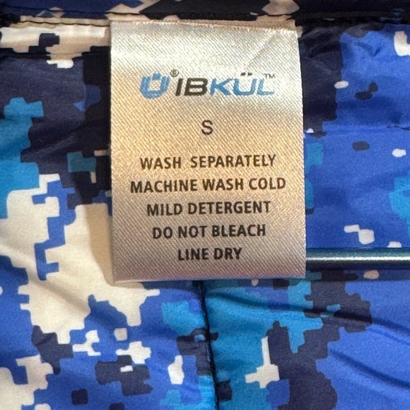 🌻 IBKUL Women's Athleisure Polartec Power Fill Blue Camo Print Quilted Vest sz S - Picture 13 of 15